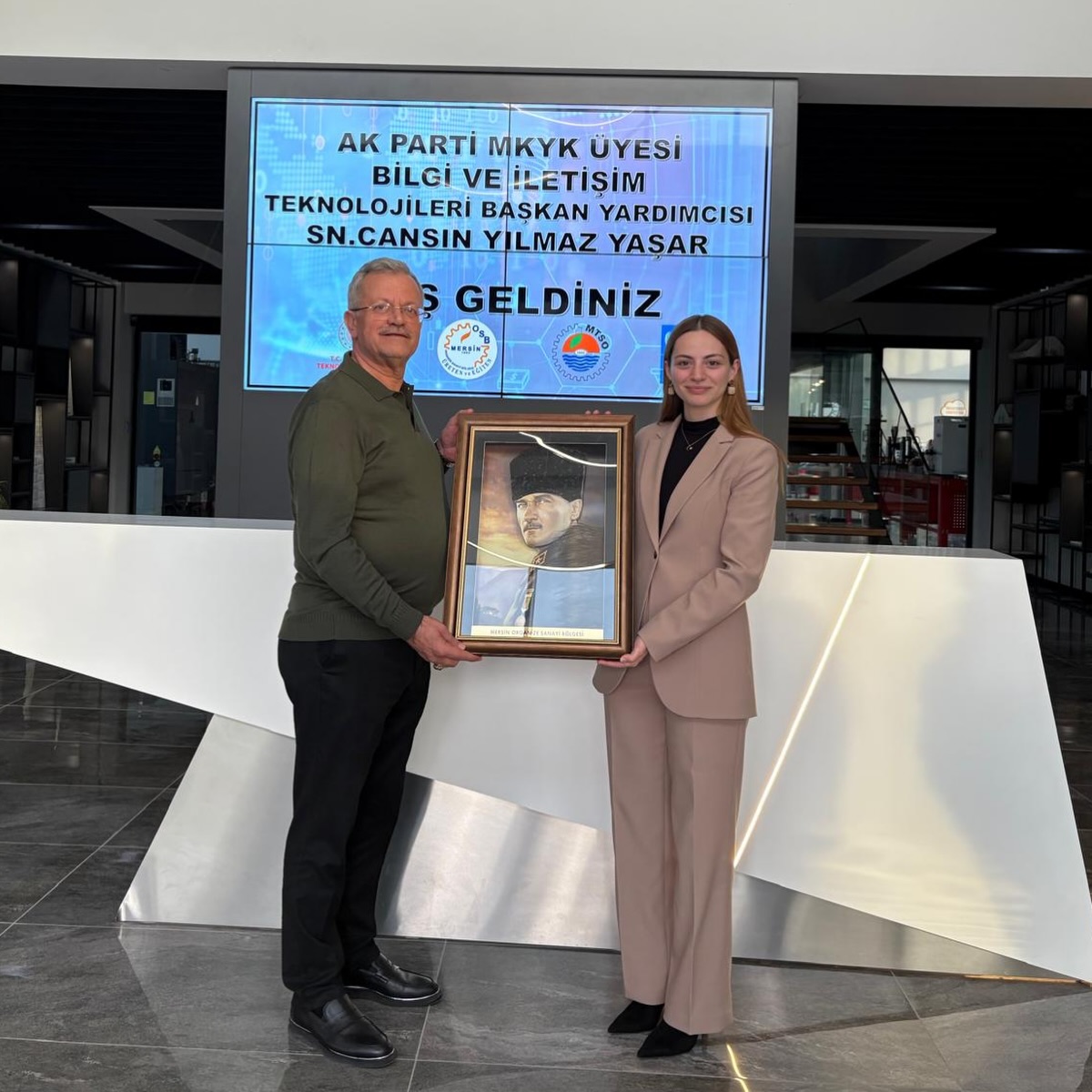 AK PARTİ MKYK ÜYESİ CANSIN YILMAZ YAŞAR BÖLGEMİZİ ZİYARET ETTİ