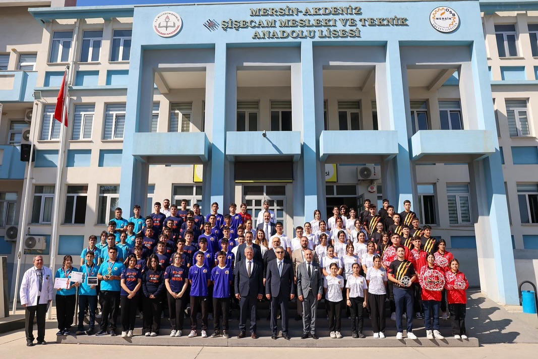 MERSİN VALİSİ SN ATİLLA TOROS OKUL ZİYARETİ