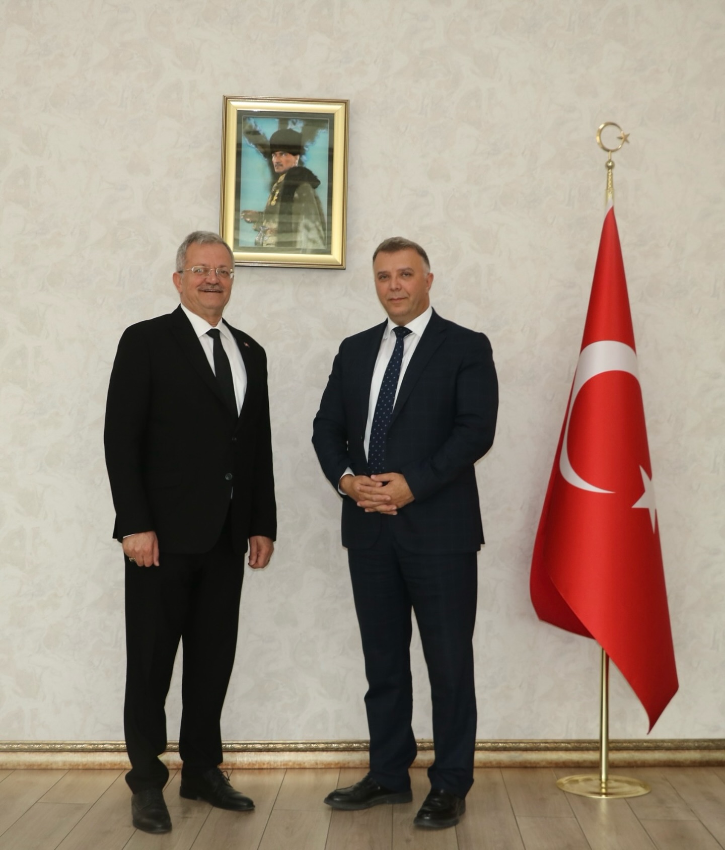 YÖNETİM KURULU BAŞKANIMIZ SABRİ TEKLİ MERSİN CUMHURİYET BAŞSAVCIMIZ SN. TOLGAHAN ÖZTOPRAK' ZİYARET ETTİ