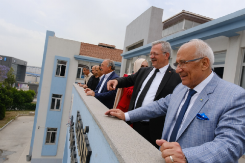 İYİ PARTİ MİLLETVEKİLİ ADAYI BURHANETTİN KOCAMAZ MTOSBYİ ZİYARET ETTİ