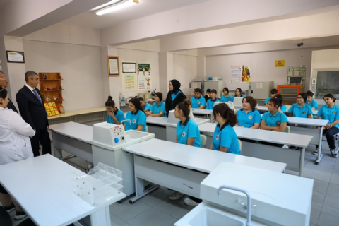 MERSİN VALİSİ SN ATİLLA TOROS OKUL ZİYARETİ