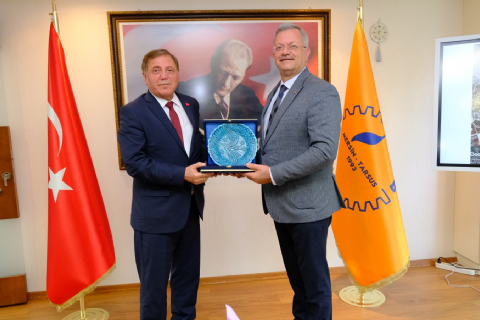 MERSİN VERGİ DAİRESİ BAŞKANI  SEYFETTİN BAYSAL VE GRUP MÜDÜRLERİNDEN  BÖLGEMİZE ZİYARET
