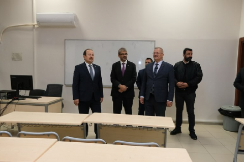 VALİ ALİ HAMZA PEHLİVAN MTOSB KREŞ VE GÜNDÜZBAKIMEVİ İNŞAATINDA İNCELEMELERDE BULUNDU